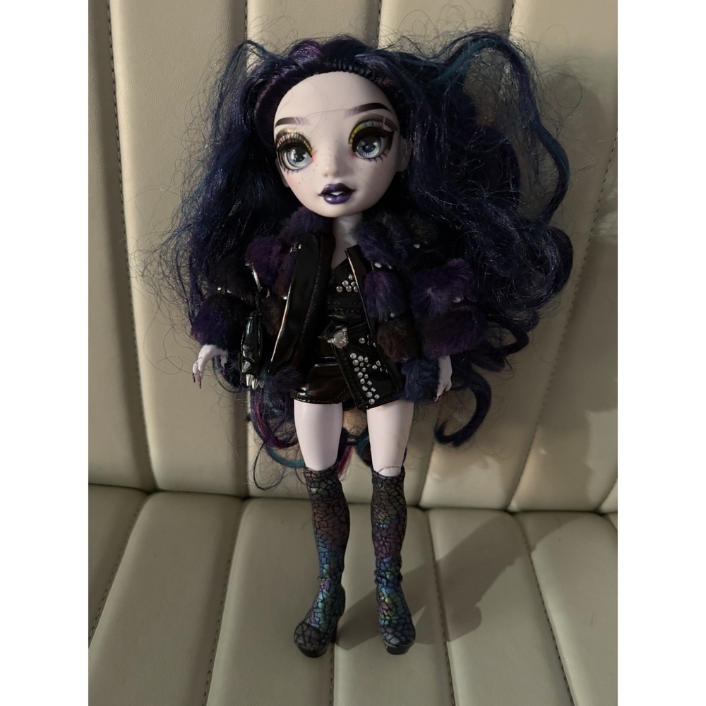 Rainbow High Shadow High Naomi and Veronica Storm Special Edition Twin Dolls - Picture 6 of 10